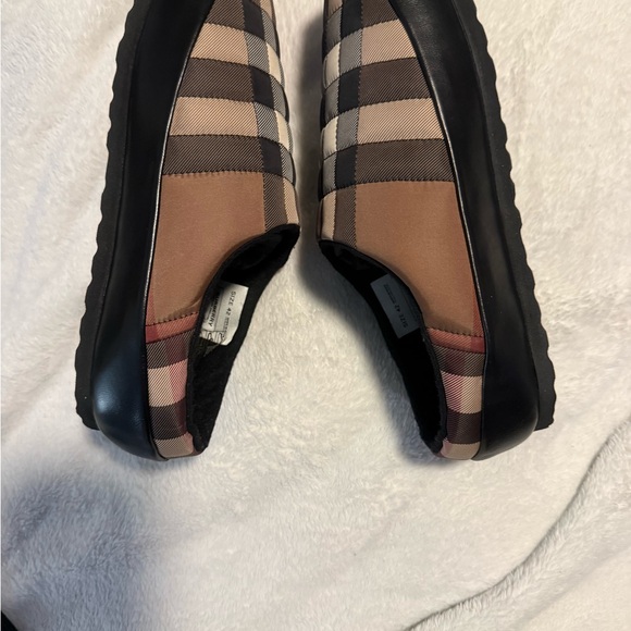 Burberry Men's Checkered Slip-Ons - Brown and Black - Picture 5 of 6